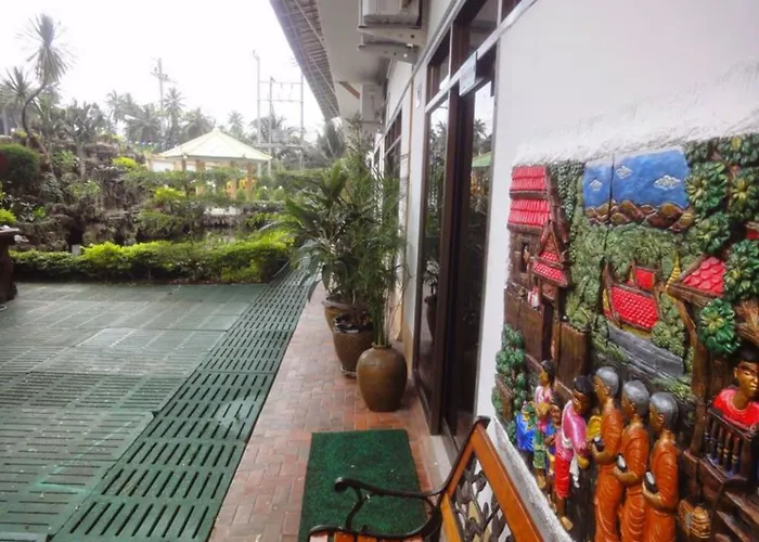 Coconut 3* ดำเนินสะดวก
